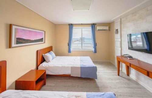 Hallim Complejo | Mega Resort