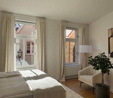 Bayreuth Apartamento | Megaschön! Balkon! 3 Schlafzimmer! Zusätzliches Gäste-WC! Gassenviertel-Fußgängerzone!