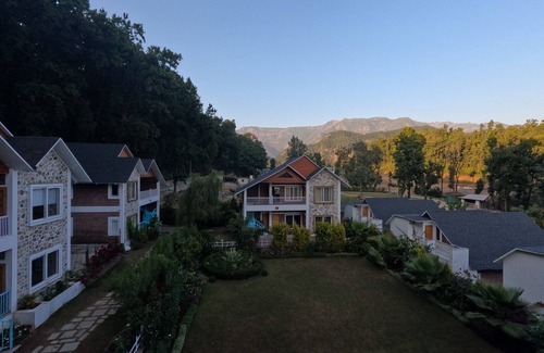 Bullawala Villa | Megha Wellness Retreat
