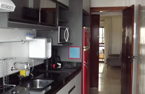 Castelo Branco Apartamento | Meia Praia-Itapema / SC (TV por cable + Wifi + Aire codificado + Chimenea ecológica)
