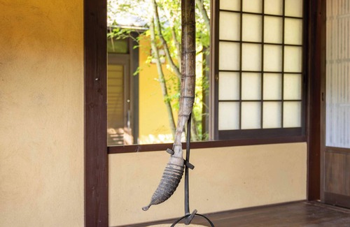 Aso Villa | Meihodo Edokan ❘ A Japanese Retreat Woven with Kamado and Irori