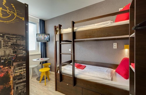 Mitte Hotel | MEININGER Hotel Berlin Hauptbahnhof