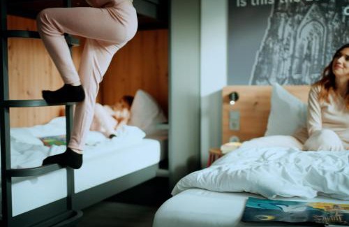 Mitte Hotel | MEININGER Hotel Berlin Hauptbahnhof
