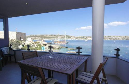 Għadira Apartamento | Mel 1 2bed Seaview In Ghadira By Homely