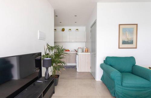Għadira Apartamento | Mel 4 Seaview 2bed Ph In Ghadira By Homely
