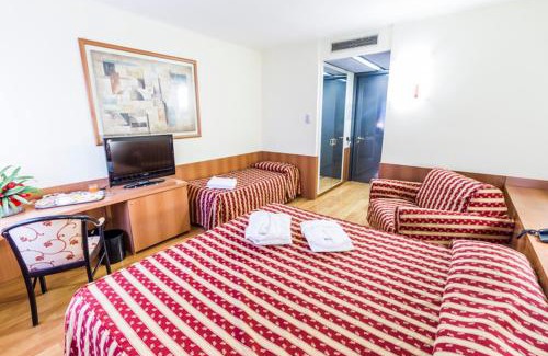 Merate Hotel | Melas Hotel