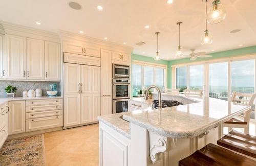 Melbourne Beach Villa | Melbourne Beach Oceanfront Villa w/ Pool