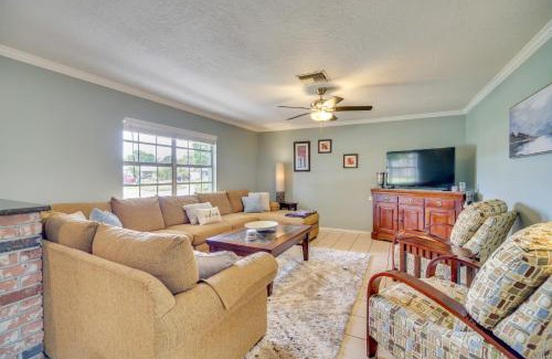 Melbourne Casa | Melbourne Home with Pool and Patio, 6 Mi to Beach!