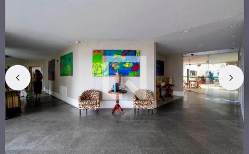 Barra da Tijuca Apartamento | Melhor quarto-sala na Barra da Tijuca - Posto 5 na praia