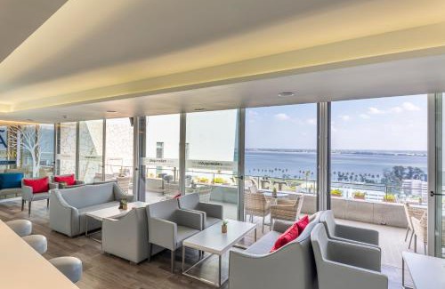 Central C Hotel | Meliá Maputo Sky
