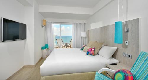 Santa Eulalia del Río Hotel | Melia Ibiza - Adults Only