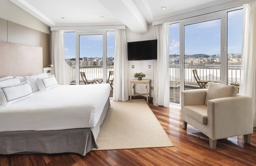 La Coruna Hotel | Melia Maria Pita