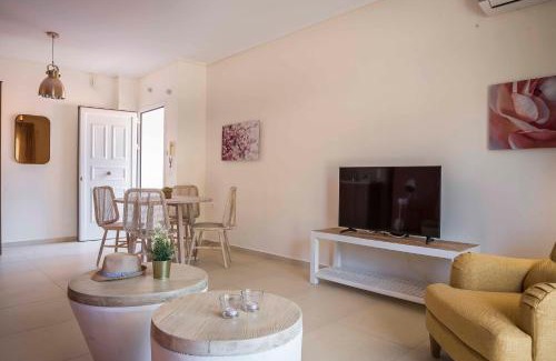 Karavomylos Apartamento | Meliti Waterfront Suites