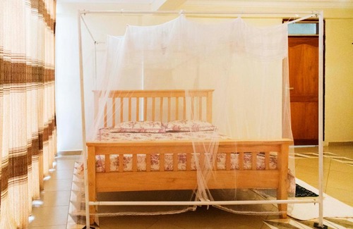 Mbarara Hotel | Meliva Guest House Mbarara