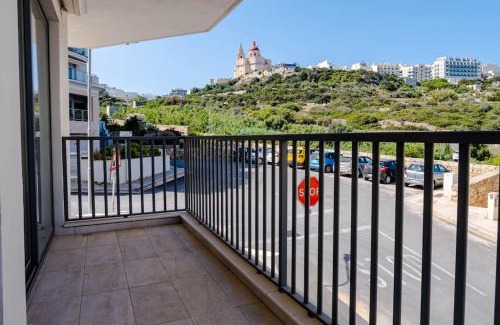 Għadira Apartamento | Mellieha, Luxury 3 Bedroom Azure Maisonette