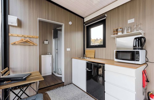 Dunedin Casa | Melmarie Cosy Retreat X by Tiny Away