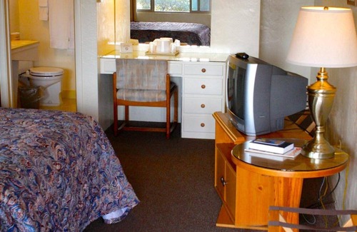 Paso Robles Hotel | Melody Ranch Motel