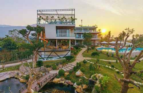 Luong Son Hotel | Melody Retreat - Venuestay