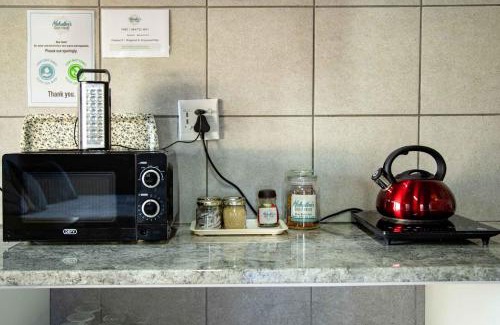 Langenhoven Park Casa | Melsetter's Guesthouse