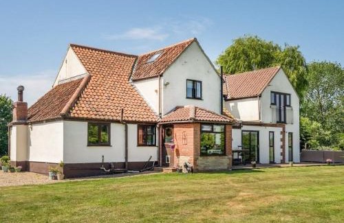 Hopton Casa | Melsham House