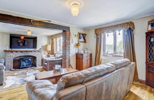 Hopton Casa | Melsham House