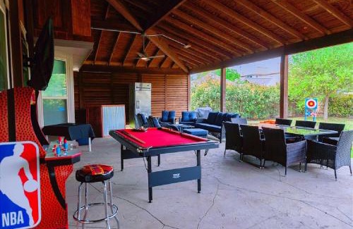 Lockhill Estates Casa | Memorable Vacations 5 stars- 5 min from airport