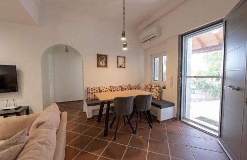 Mavrovouni Casa | Memories Gytheio