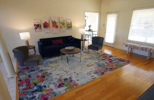 Cordova Casa | Memphis Music - inspired 3BR home