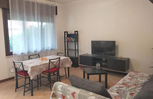 Colombare Apartamento | Memy's House trilocale con giardino