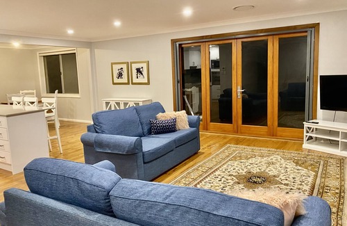 St Ives Chase Casa | Menengai, Luxury Townhouse in St Ives, NSW