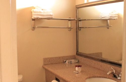 Sun City Hotel | Menifee Inn