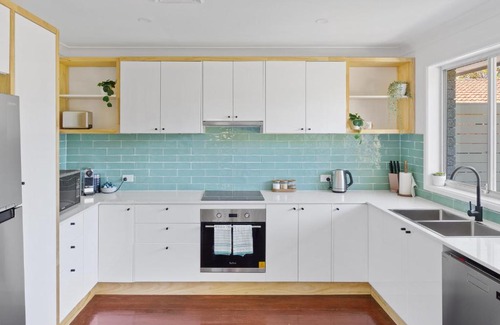 Umina Beach Casa | MERCAH 3min drive to Ettalong beach and restaurants