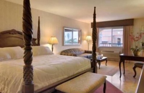 Merced Hotel | Merced Inn and Suites
