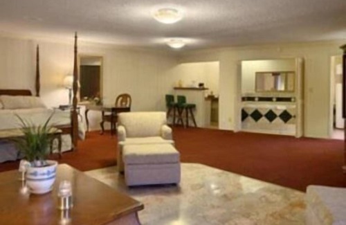 Merced Hotel | Merced Inn and Suites
