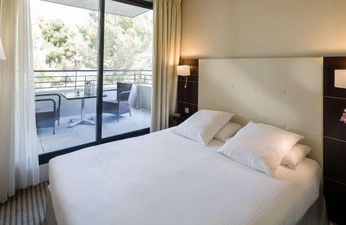 Grand Sud Hotel | Mercure Aix-en-Provence La Duranne Gare TGV
