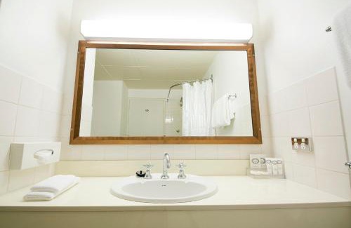 Albury Hotel | Mercure Albury
