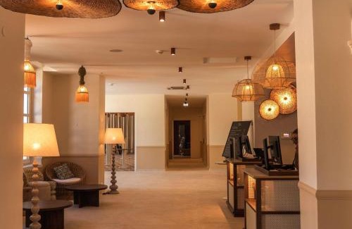 Arles Hotel | Mercure Arles Centre Arenes