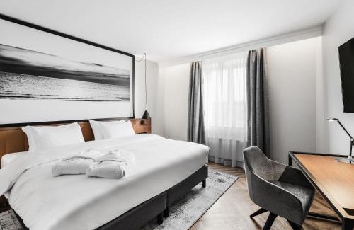 Klaipeda Hotel | MERCURE KLAIPEDA CITY HOTEL, Meetings, Events, Restaurant & Bar - Accor Group, Pet Stay FREE