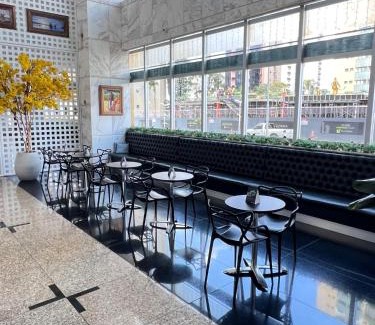 Setor Hoteleiro Norte Apartamento | Mercure Líder, Flats Rocha
