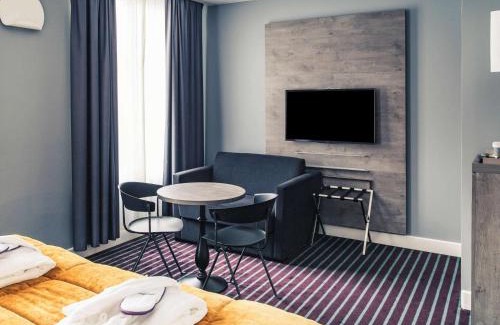 Saint Nicolas - Charles III - Ville vieille - Trois Maisons - Leopold Hotel | Mercure Nancy Centre Place Stanislas