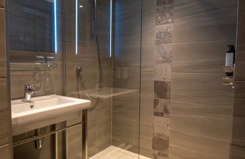 Newport Hotel | Mercure Newport Hotel