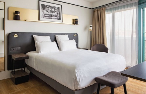 Les Puces de Saint-Ouen Hotel | Mercure Paris Saint-Ouen