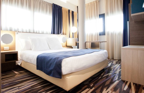 Monti Hotel | Mercure Roma Centro Colosseo