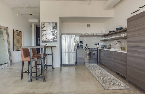 Old Fourth Ward Apartamento | Mercury Loft by Atlanta Luxury Rentals