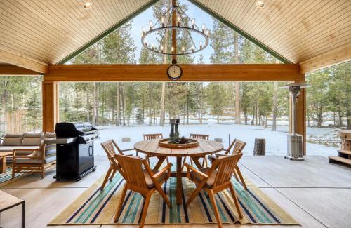 Oregon Water Wonderland Casa | Merganser Memories