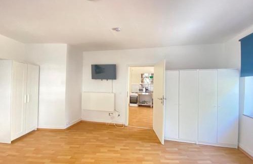 Stadtbezirke VII Apartamento | Meribu B45 Wohnung für Monteure und Arbeiter