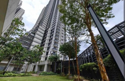 Medini Apartamento | Meridin Sovo 2Pax Modern Comfort Netflix BySTAY