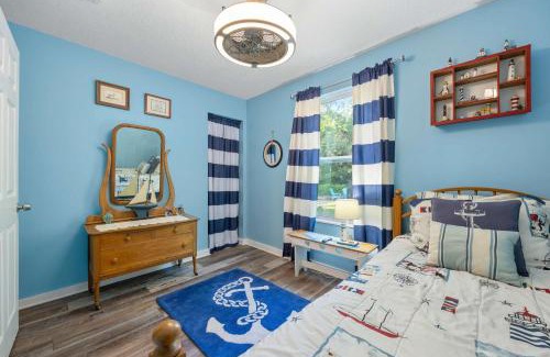 St. Augustine Casa | Mermaid Cottage - 3 BDR Charmer