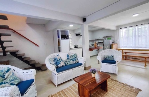 Blue Bay Apartamento | Mermaid Cove - 2-bedroom apartment 50m from the beach