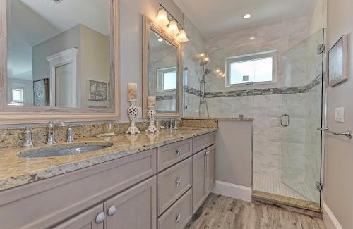 Bradenton Beach Casa | Mermaid's Landing managed by Beach Retreats